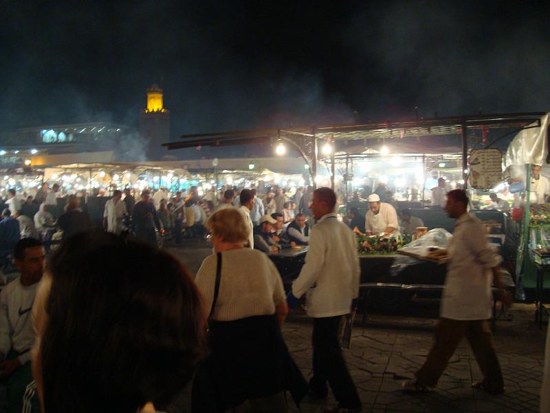 DSC05484.JPG - à Marrakeck, la place JEEMA EL FNA